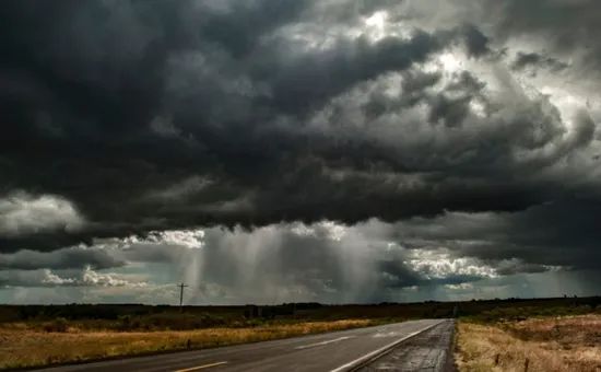 Leia Previsão do tempo: chuvas intensas e calor extremo marcam a terça-feira no Brasil