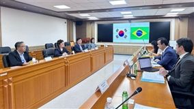 Brasil e Coreia do Sul intensificam parcerias no setor agropecuário