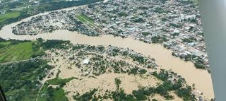 Acre já tem quase 130 mil pessoas atingidas pela cheia de rios na capital e no interior do estado