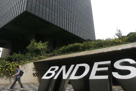 BNDES suspende mais uma linha de crédito para o agronegócio