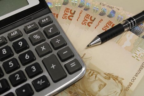 Economia deve crescer, mas inflação ficará acima da meta em 2021, diz BC