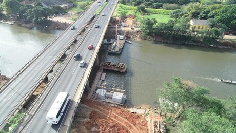 DNIT conclui estaqueamento da primeira ponte sobre o rio dos Sinos na BR-116/RS