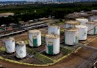 Petrobras anuncia nova redução de 4,9  porcento na gasolina; queda acumulada em 2025 atinge 10,3 porcento