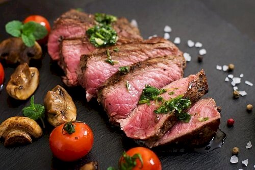 Brasil exporta 295 mil t de carne bovina em agosto