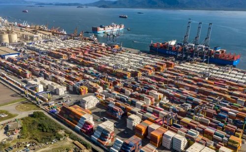 EUA e China entram em rota de colisão mais uma vez e o agro brasileiro observa as oportunidades