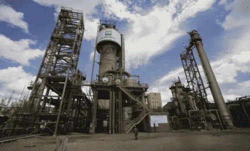 Petrobras investe R$ 76 milhões e retoma fábricas de fertilizantes na Bahia e em Sergipe