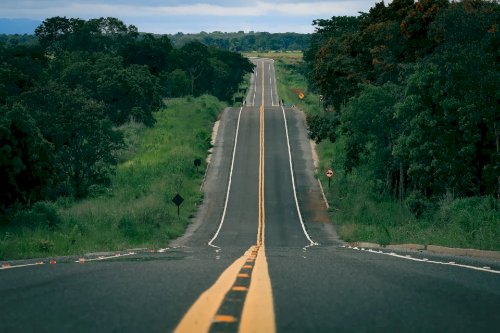 Goiás passa a ter 100% dos municípios interligados por rodovias asfaltadas