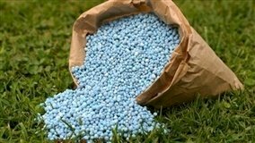 Queda de fertilizantes acende alerta para a próxima safra